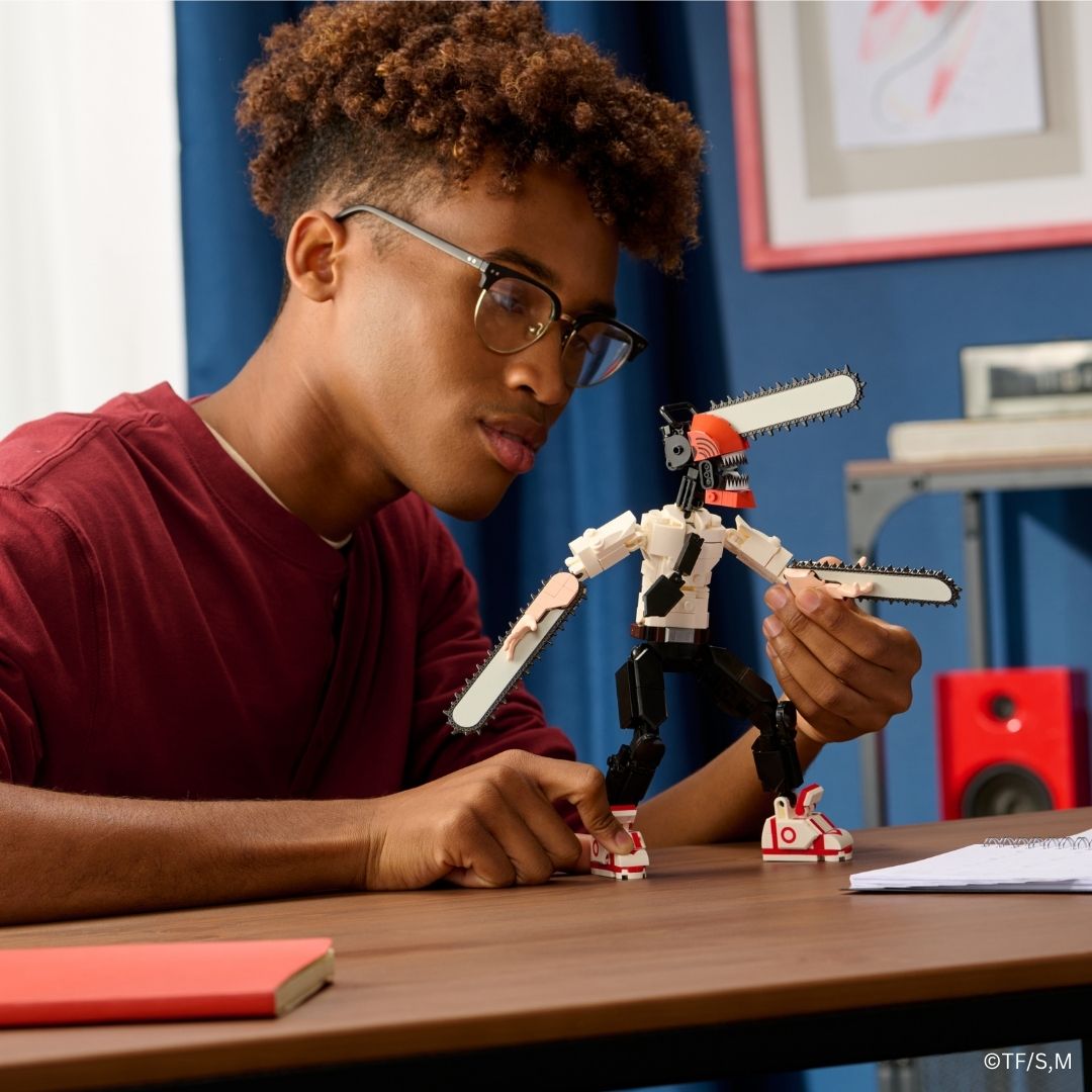 Chainsaw Man Action Figure Building Set